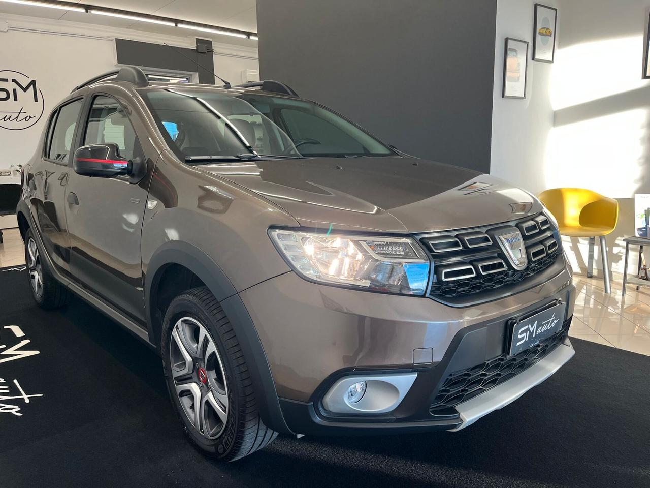 DACIA SANDERO STEPWAY TECHROAD 900TCE 90CV SOLO 35.000KM