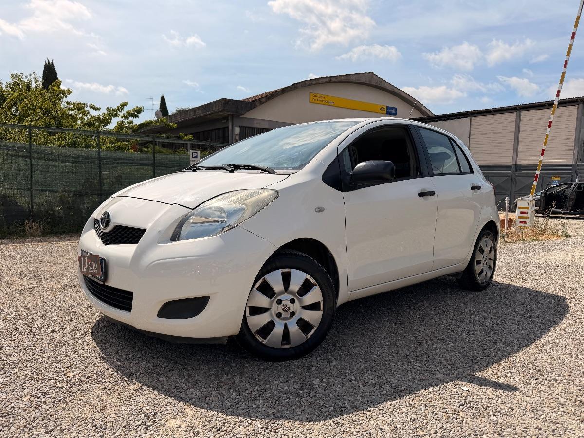 TOYOTA - Yaris 1.0 Now 5p my10