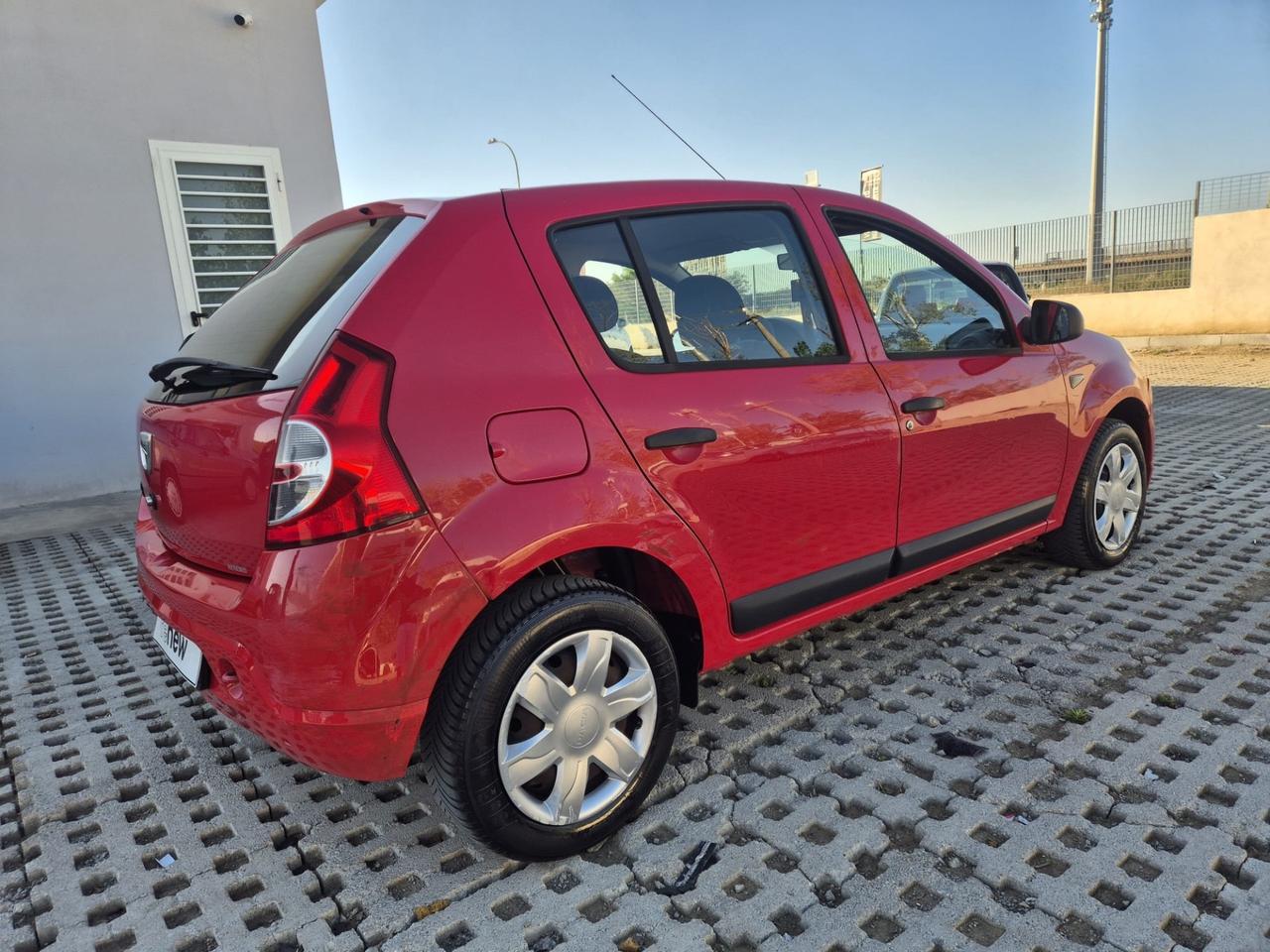Dacia Sandero 1.4 8V GPL Lauréate