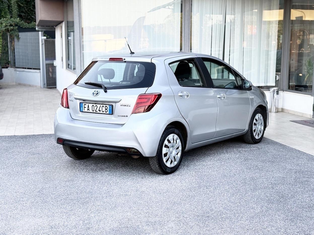 Toyota Yaris 1.5 Hybrid 75CV E6 Neo. Automatica - 2015
