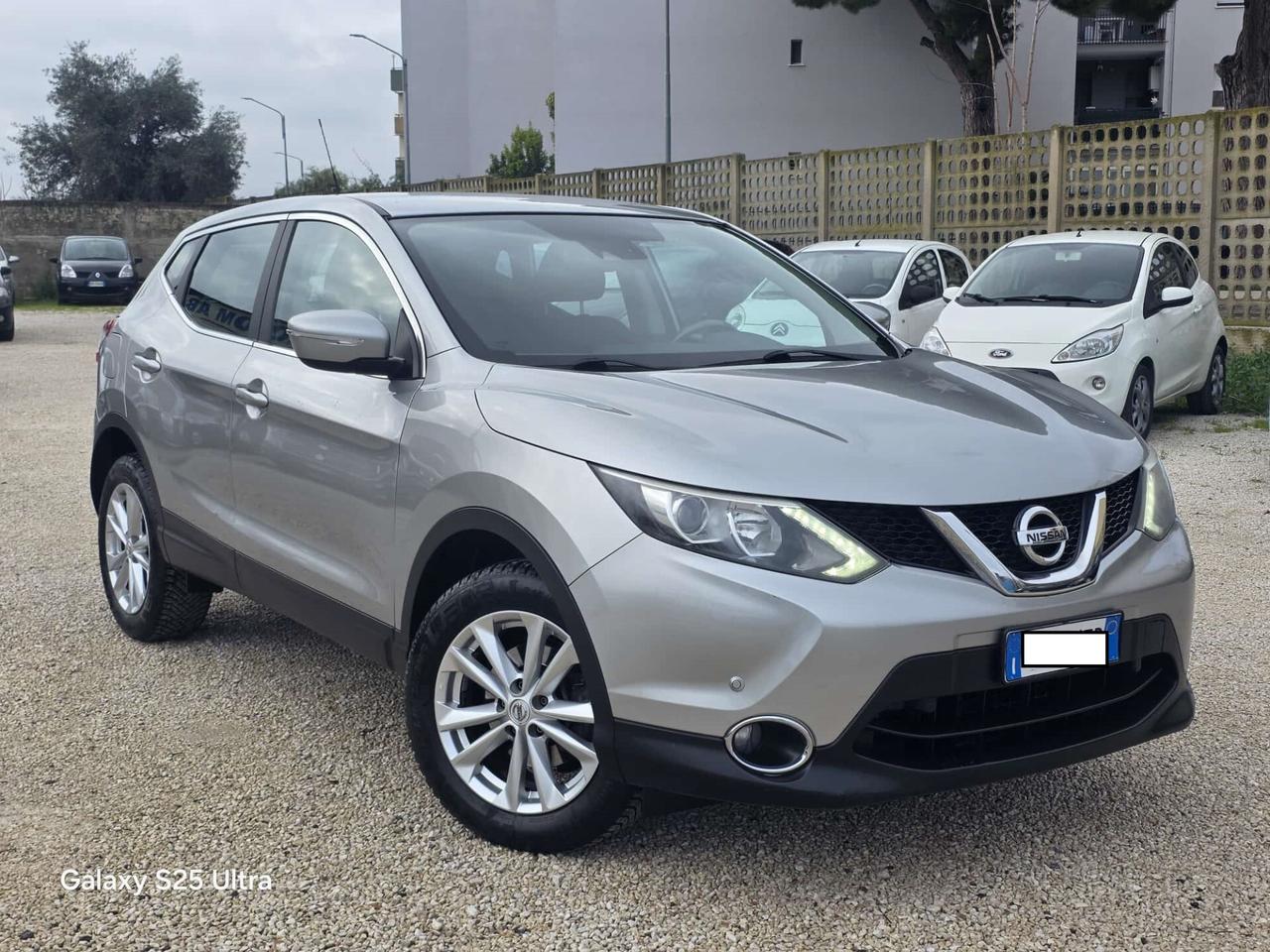Nissan Qashqai 1.5 dCi DPF Tekna 2014