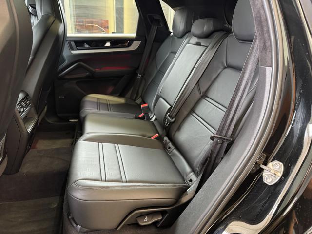 PORSCHE Cayenne 3.0 V6 / IVA ESPOSTA / GARANZ. UFFICIALE