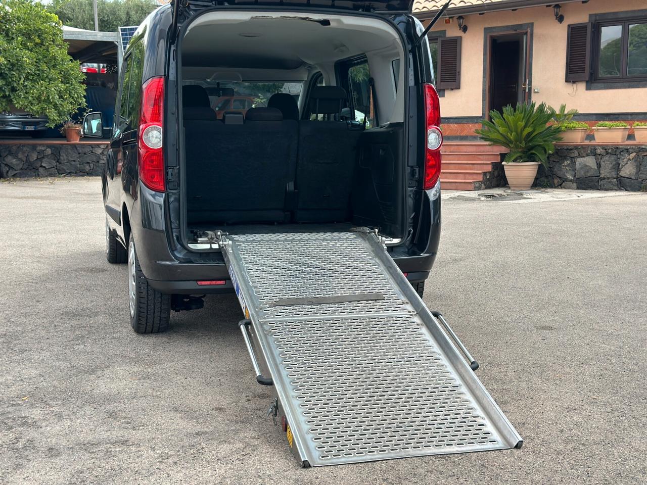 Fiat Doblò 1.6 MJT Emotion – Pedana Accessibile Disabili