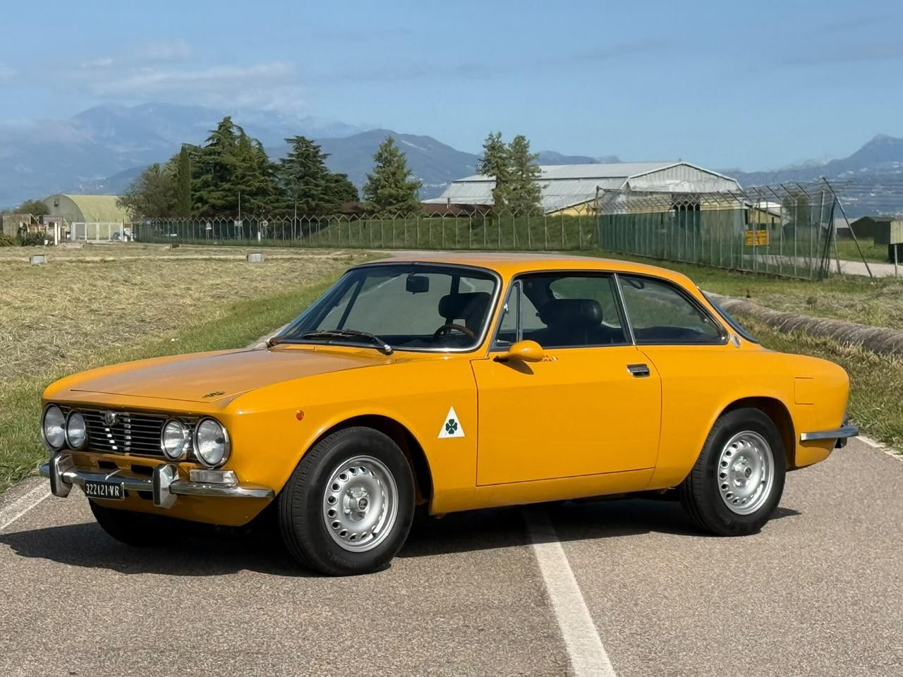Alfa Romeo GT 2000 VELOCE "CERTIFICATA"
