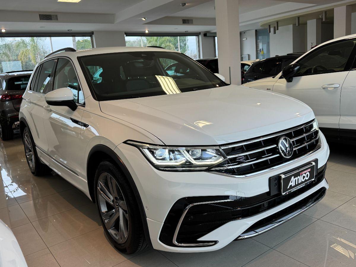 VOLKSWAGEN Tiguan 2.0 TDI DSG R-Line Luci Ambient