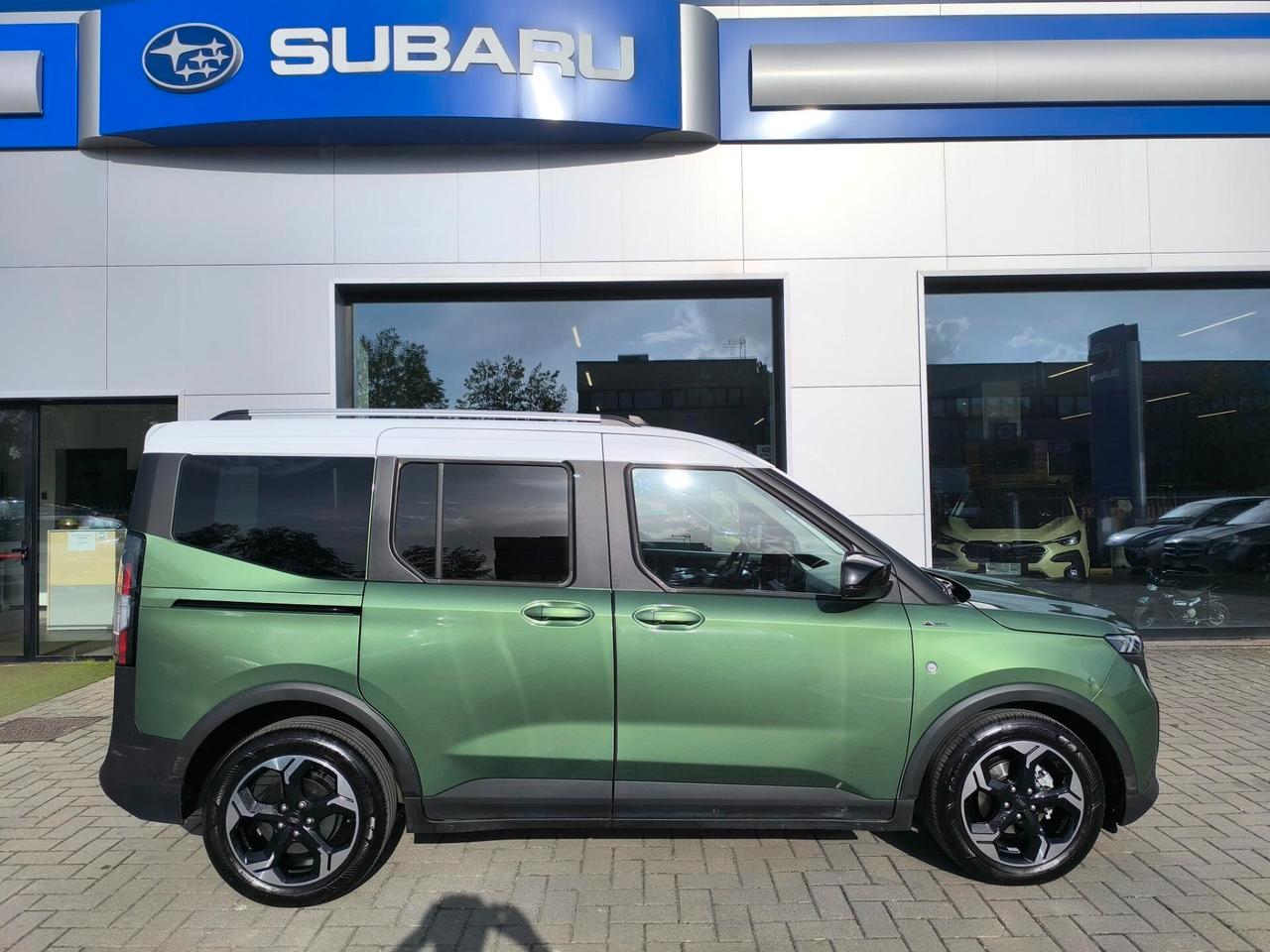 Ford Tourneo Courier 1.0 EcoBoost Powershift Active