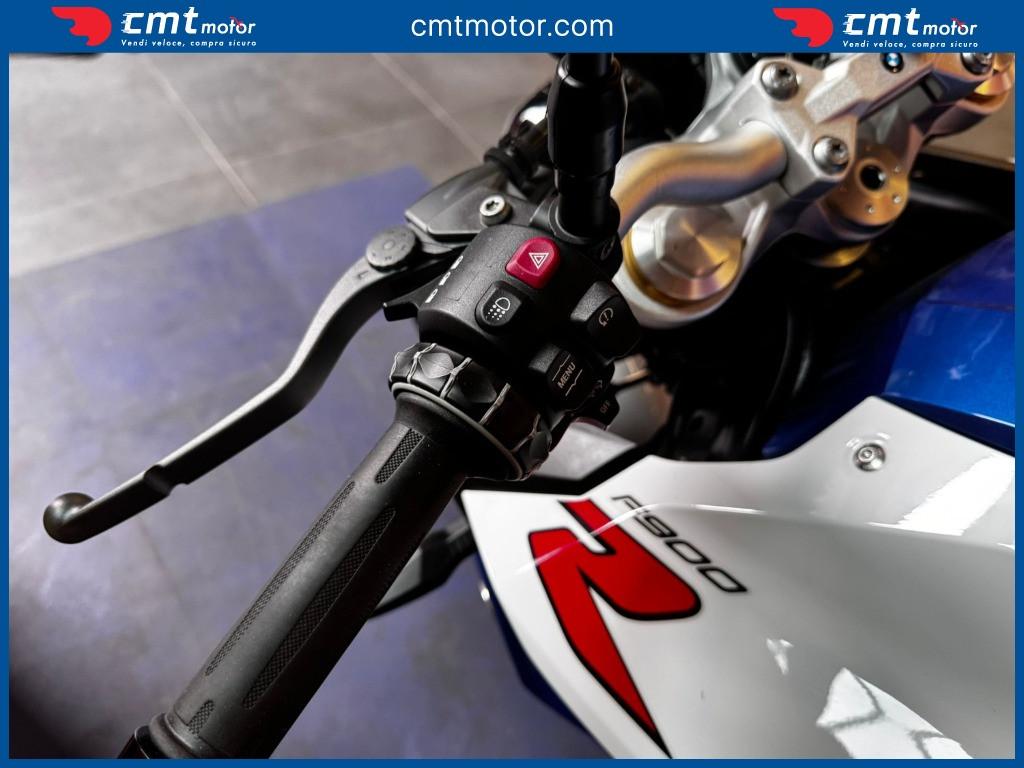 BMW F 900 R - 2023