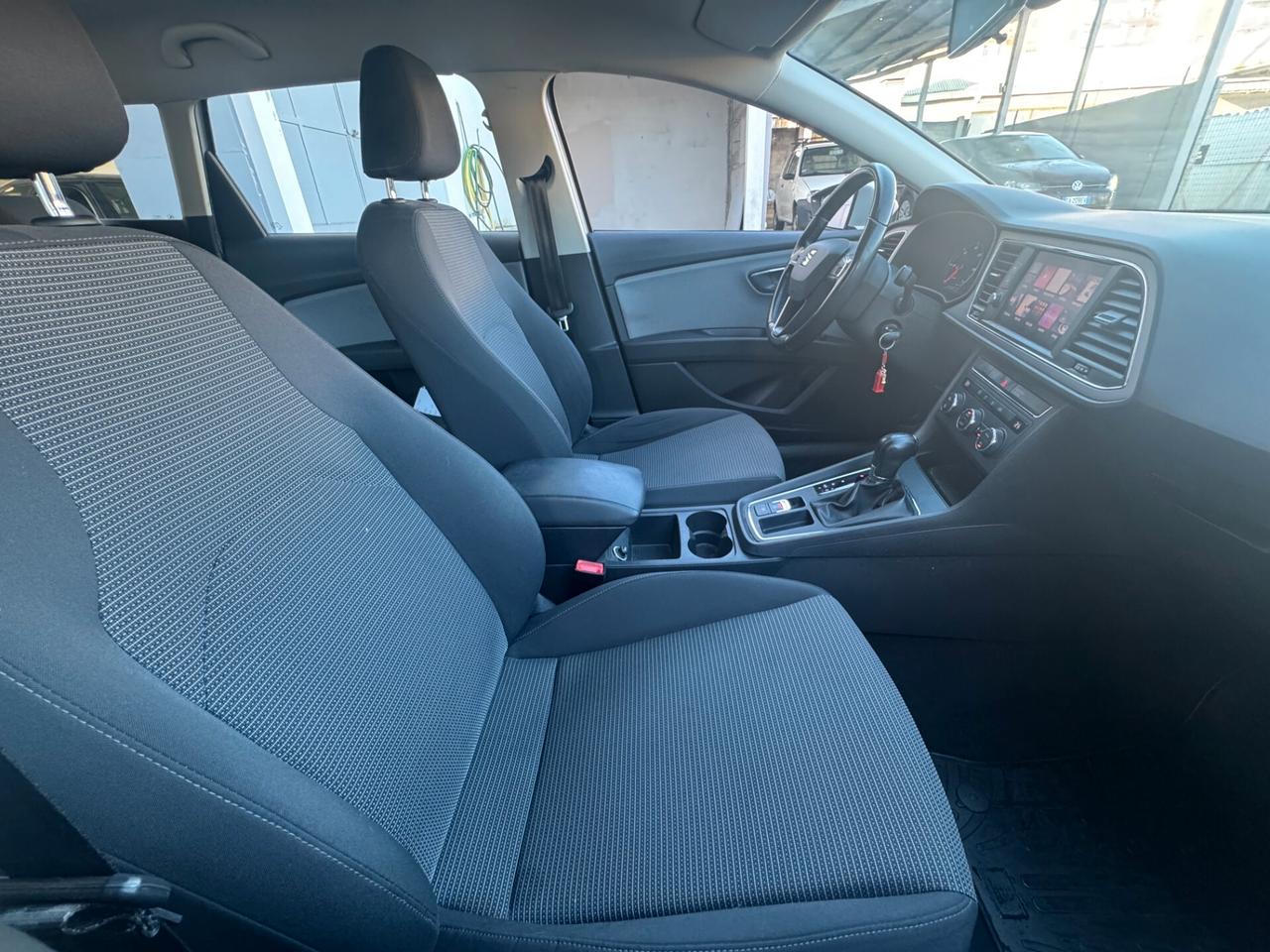 Seat Leon 1.6 TDI 115 CV DSG 5p. Style **NEOPATENTATI**