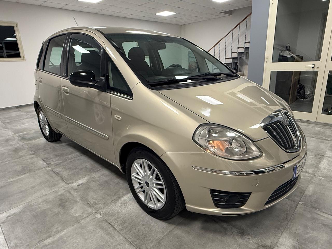 Lancia MUSA 1.6 Multijet Oro Plus