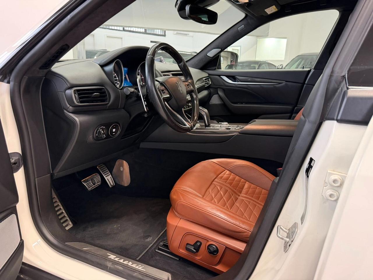 Maserati Levante V6 Diesel 275 CV AWD Gransport