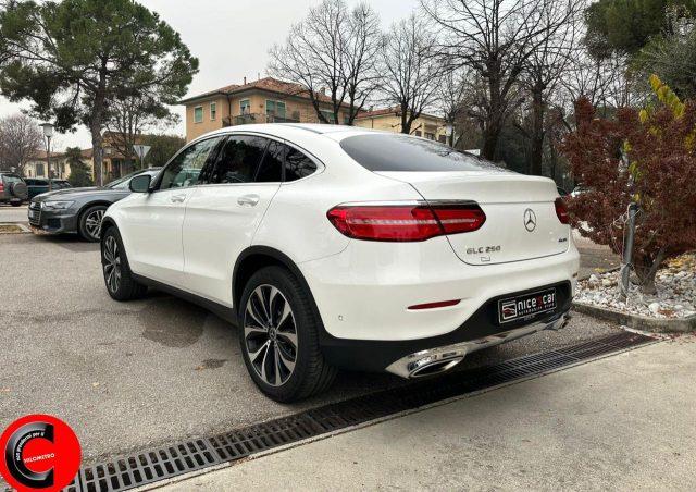 MERCEDES-BENZ GLC 250 4Matic Coupé Sport * 4X4 *