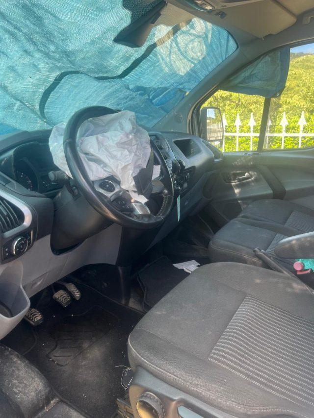 FORD Tourneo Custom 2.2 TDCi 125CV PL *sinistrato*