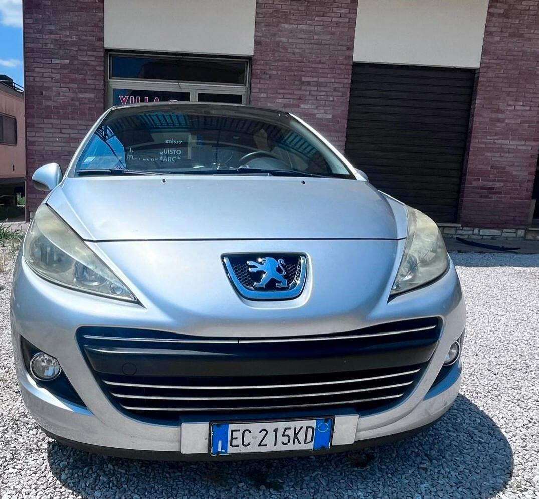 Peugeot 207 1.6 HDi 90CV 3p. 99g