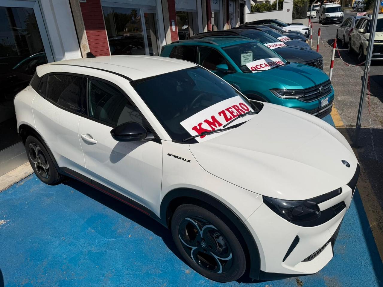 Alfa Romeo Junior ALLESTIMENTO VELOCE + PACCHETTI