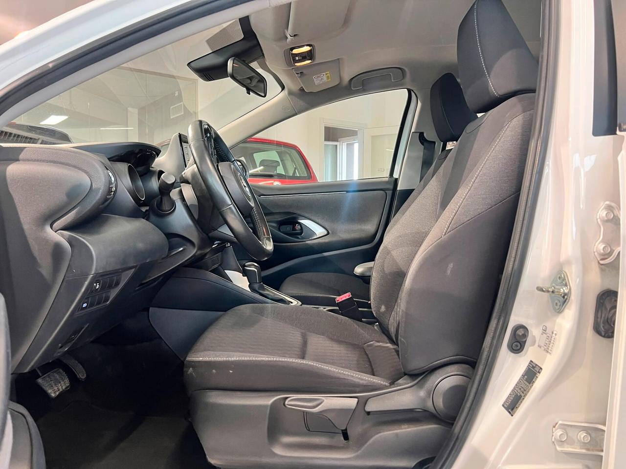 Toyota Yaris 1.5 Hybrid 5 porte Trend