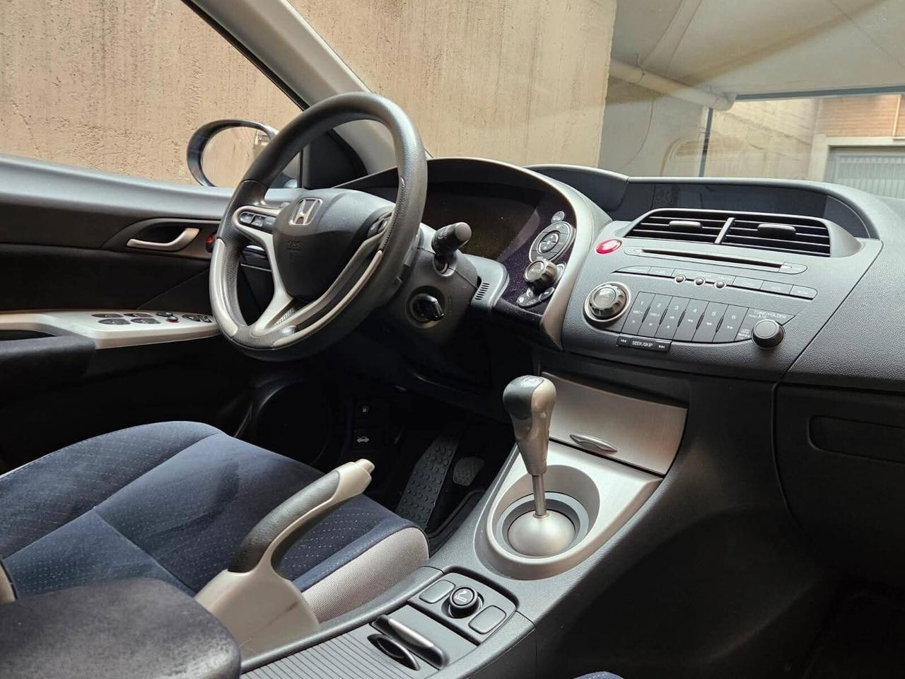 Honda Civic 2.2 i-CTDi 5p. Excl. LH i-P DPF LE