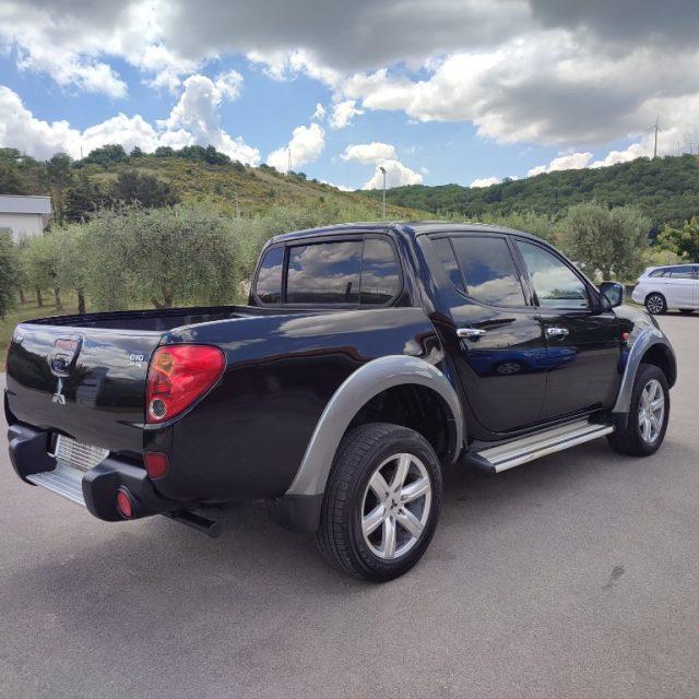 MITSUBISHI L200 2.5 DI-D/167CV Double Cab Warrior
