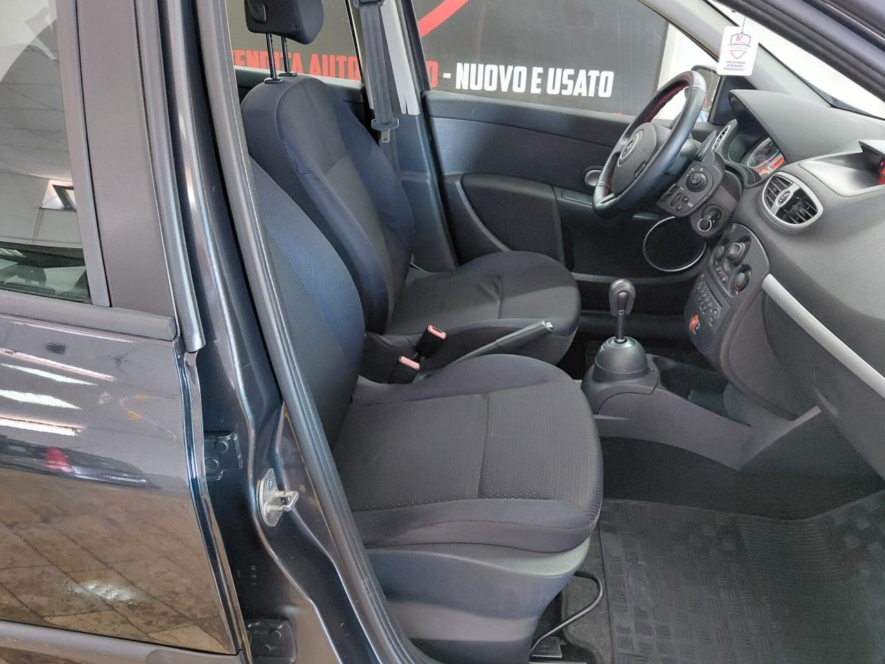 Renault Clio 1.2 16V CAMBIO AUTOMATICO