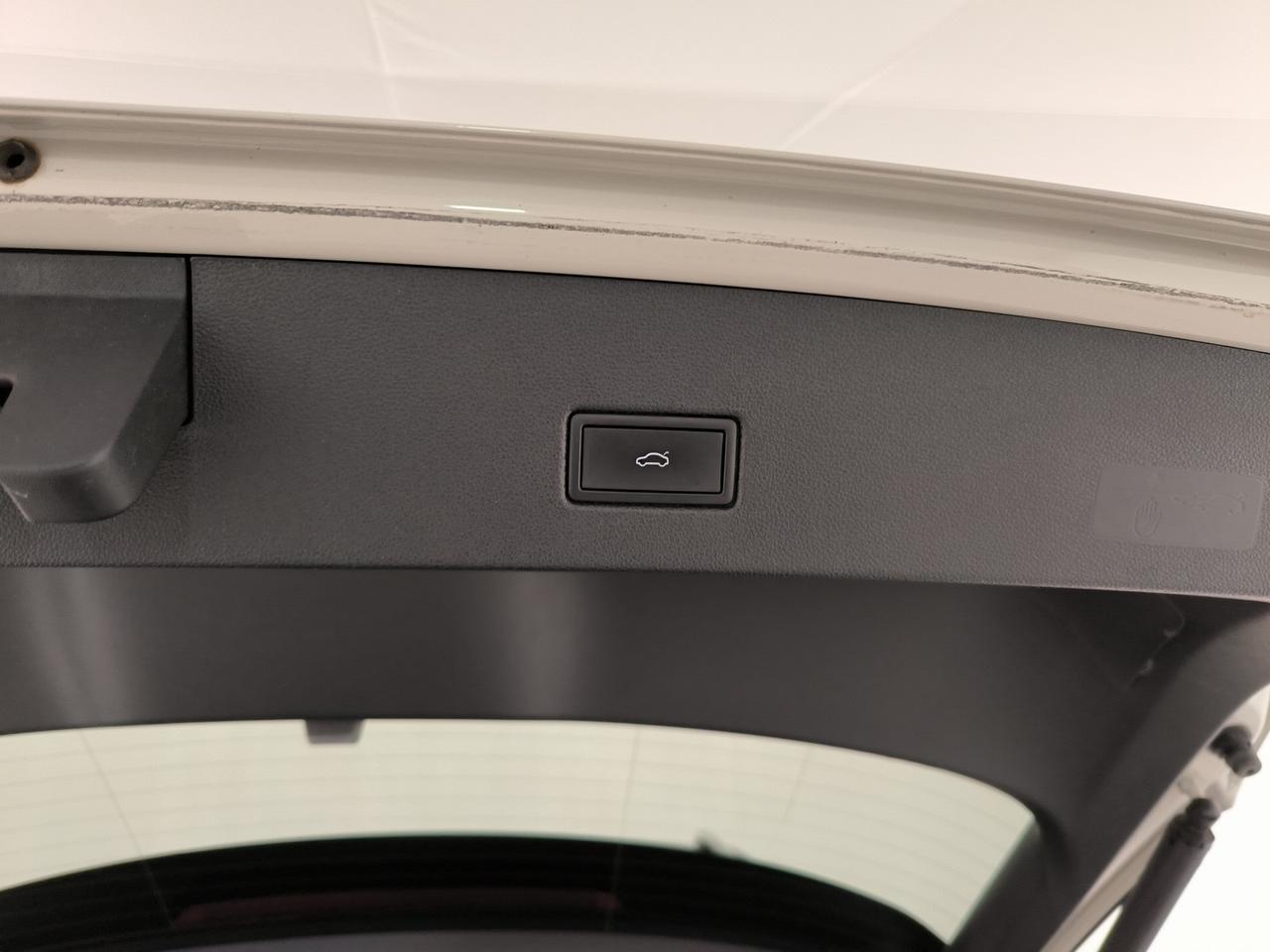 Volkswagen T-Roc 1.5 tsi r-line