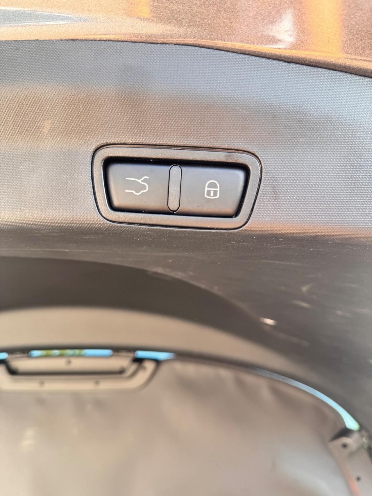 Alfa Romeo Stelvio 2.2 Turbodiesel 190 CV AT8 RWD