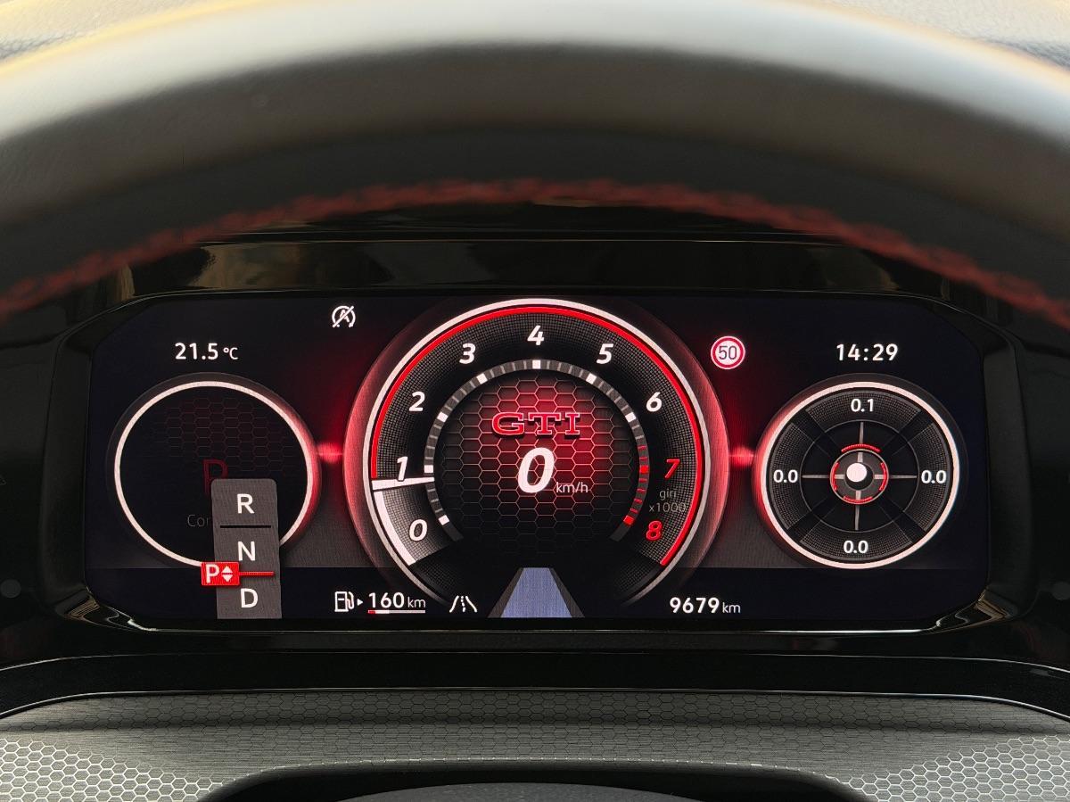 Volkswagen Golf 8 GTI 2.0 TSI 245 CV