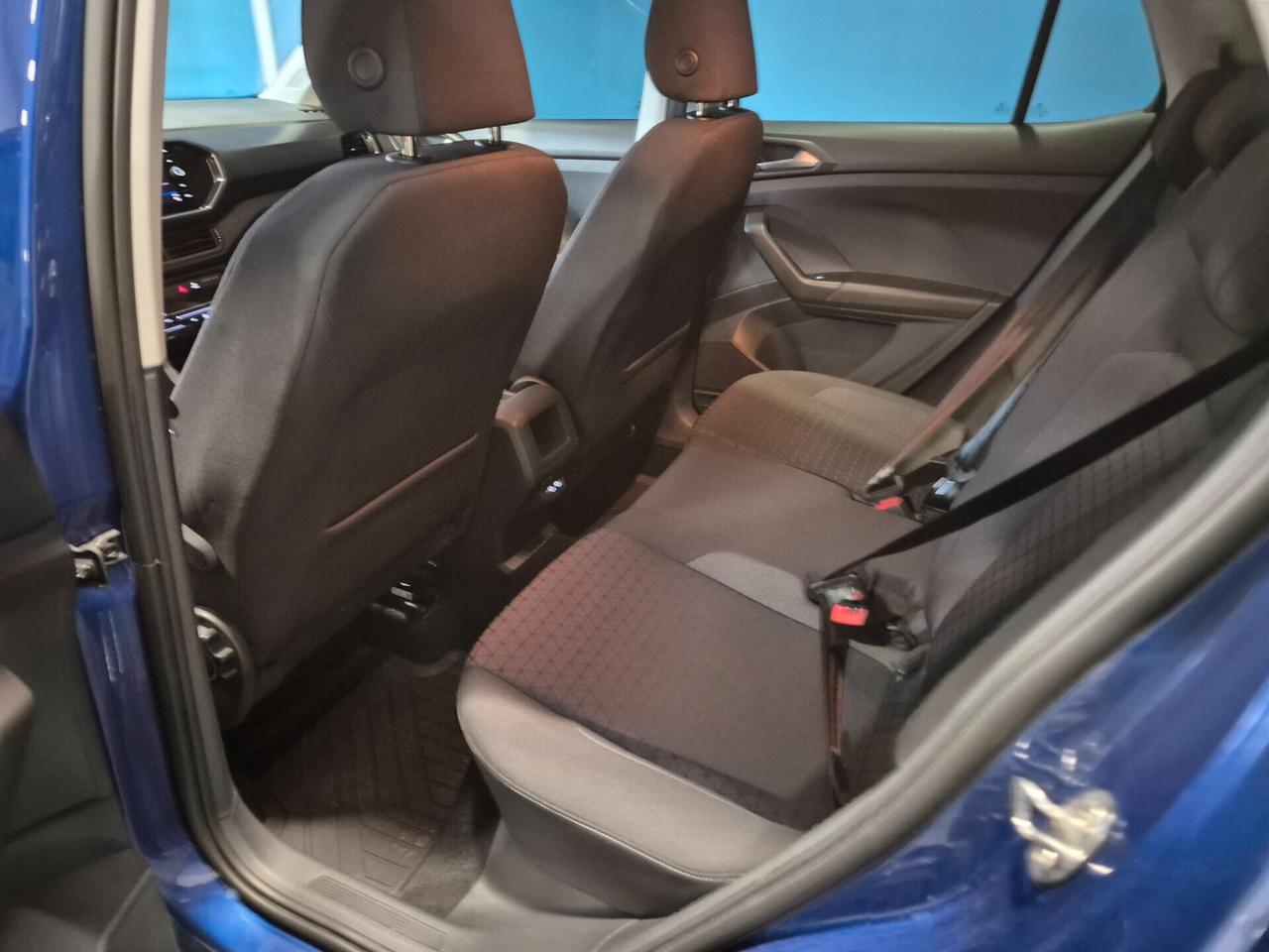 Volkswagen T-Cross 1.0 TSI R LINE