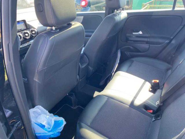 MERCEDES-BENZ GLA 200 d Automatic Business Extra *TETTUCCIO*