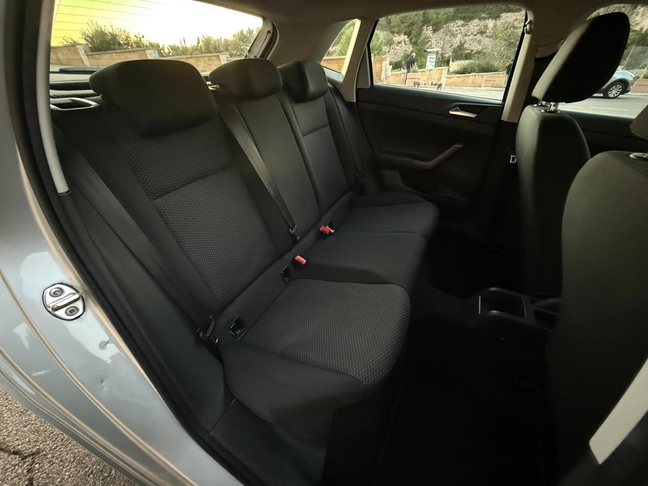 Volkswagen Polo/1.6 TDI 80CV/NEOPATENTATI/LED/5 POSTI