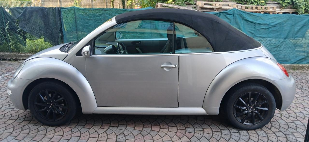Volkswagen New Beetle 1.9 TDI 101CV Cabrio