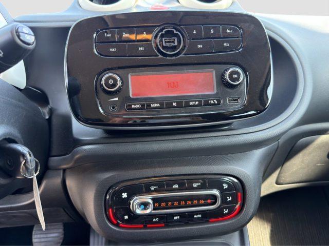SMART ForFour forfour EQ youngster