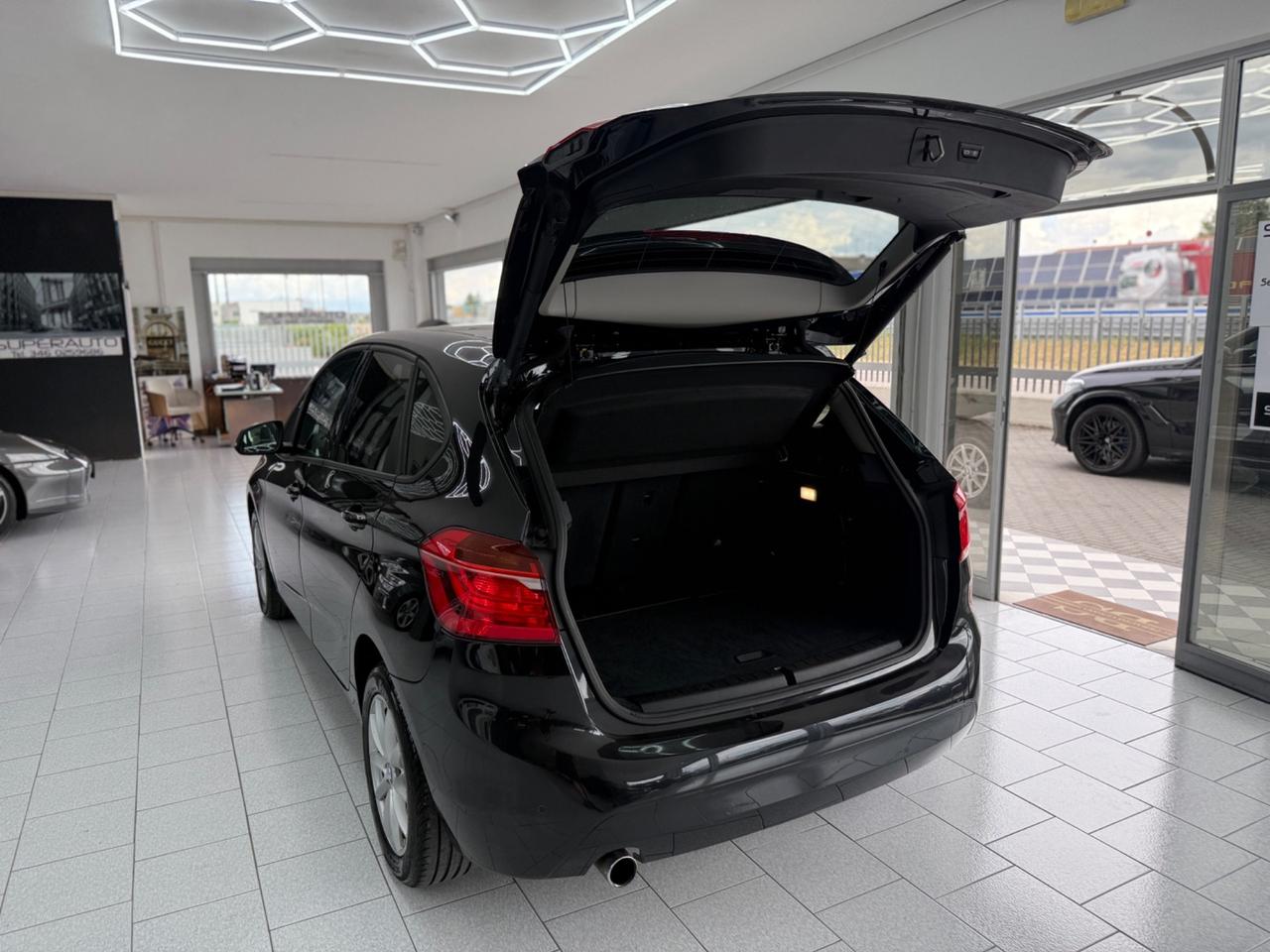 Bmw 218 218d Active Tourer Luxury