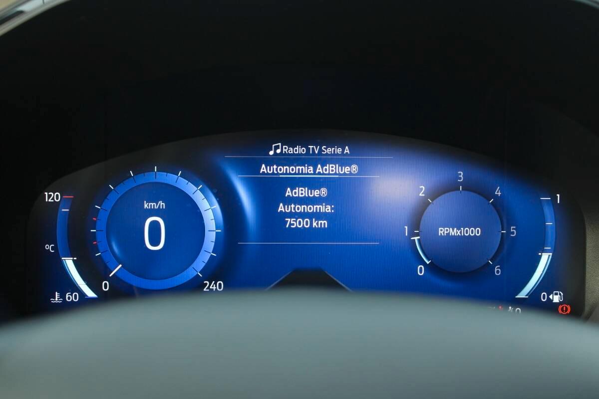 Ford Kuga 2.0 ecoblue ST-Line 2wd 120cv AUTO con CarPlay