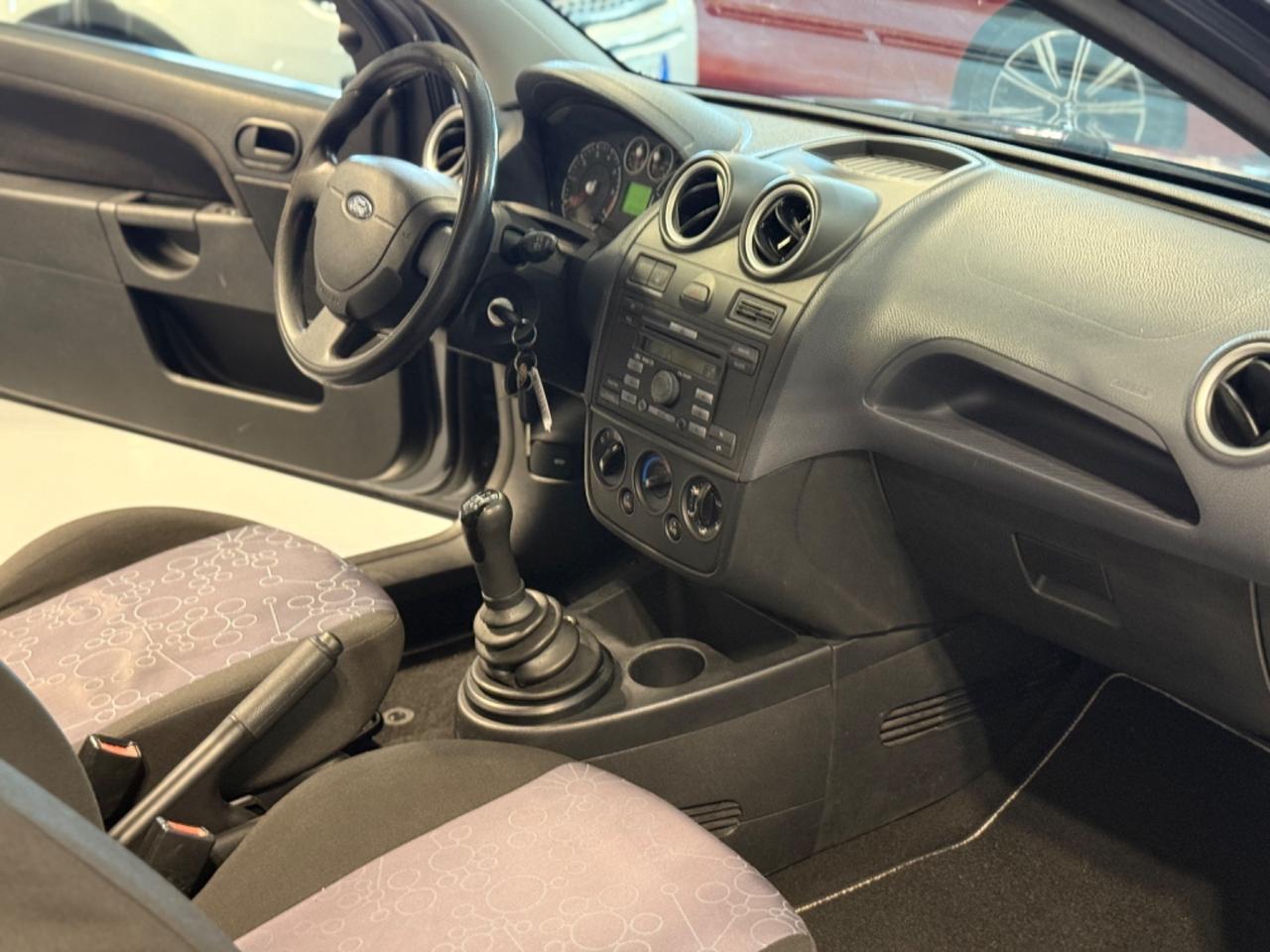 Ford Fiesta 3p 1.2 Plus 95.000KM!