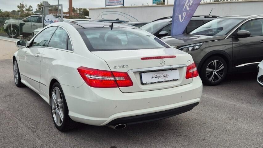 Mercedes-benz E 250 CDI Coupé BlueEFFICIENCY Executive