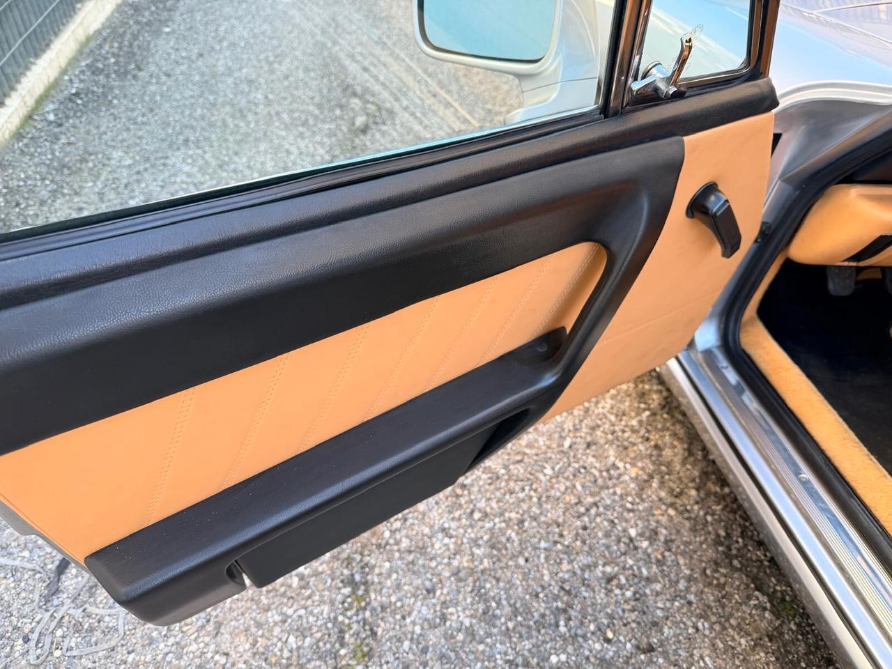 Alfa Romeo Spider 2.0i