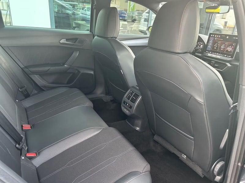 Cupra Leon Leon Sportstourer 1.5 Hybrid 150 CV DSG Camera 18" LED