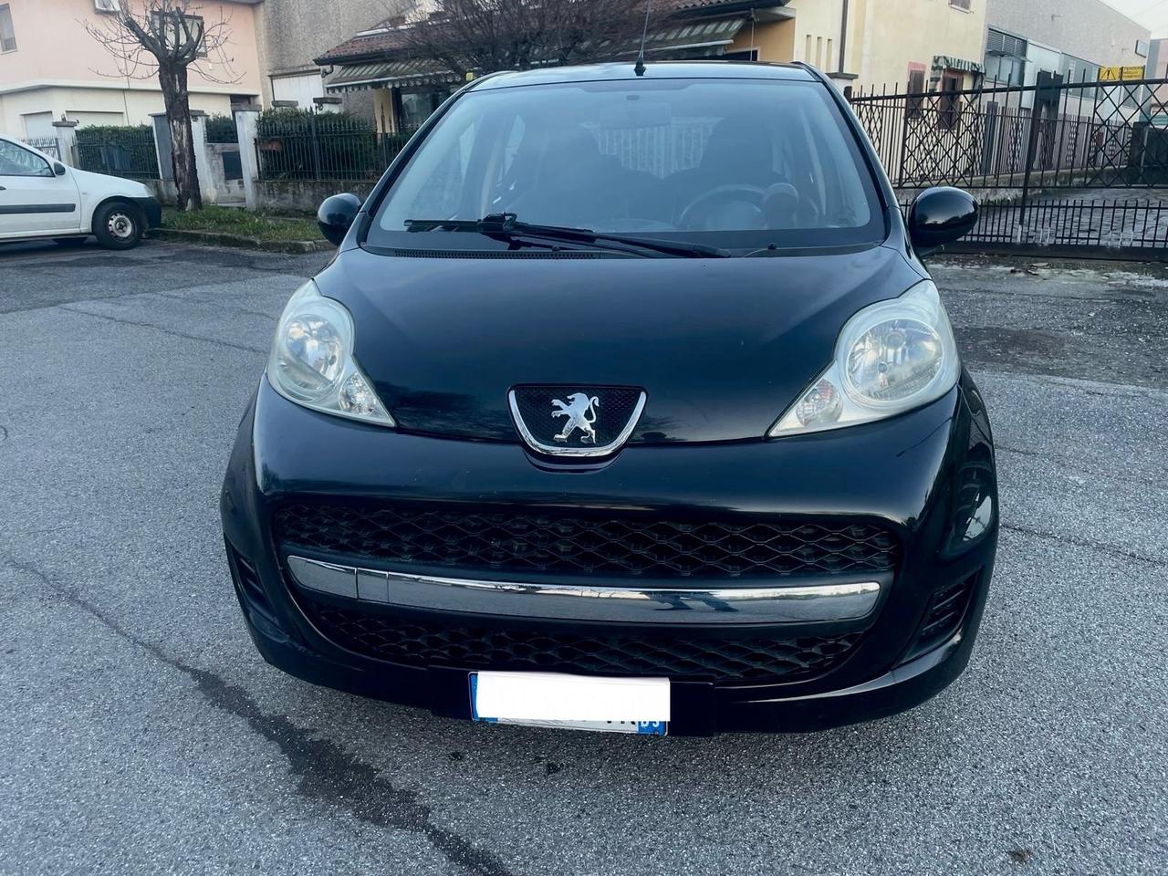 Peugeot 107 1.0 68CV 5p. Desir per Neopatentati