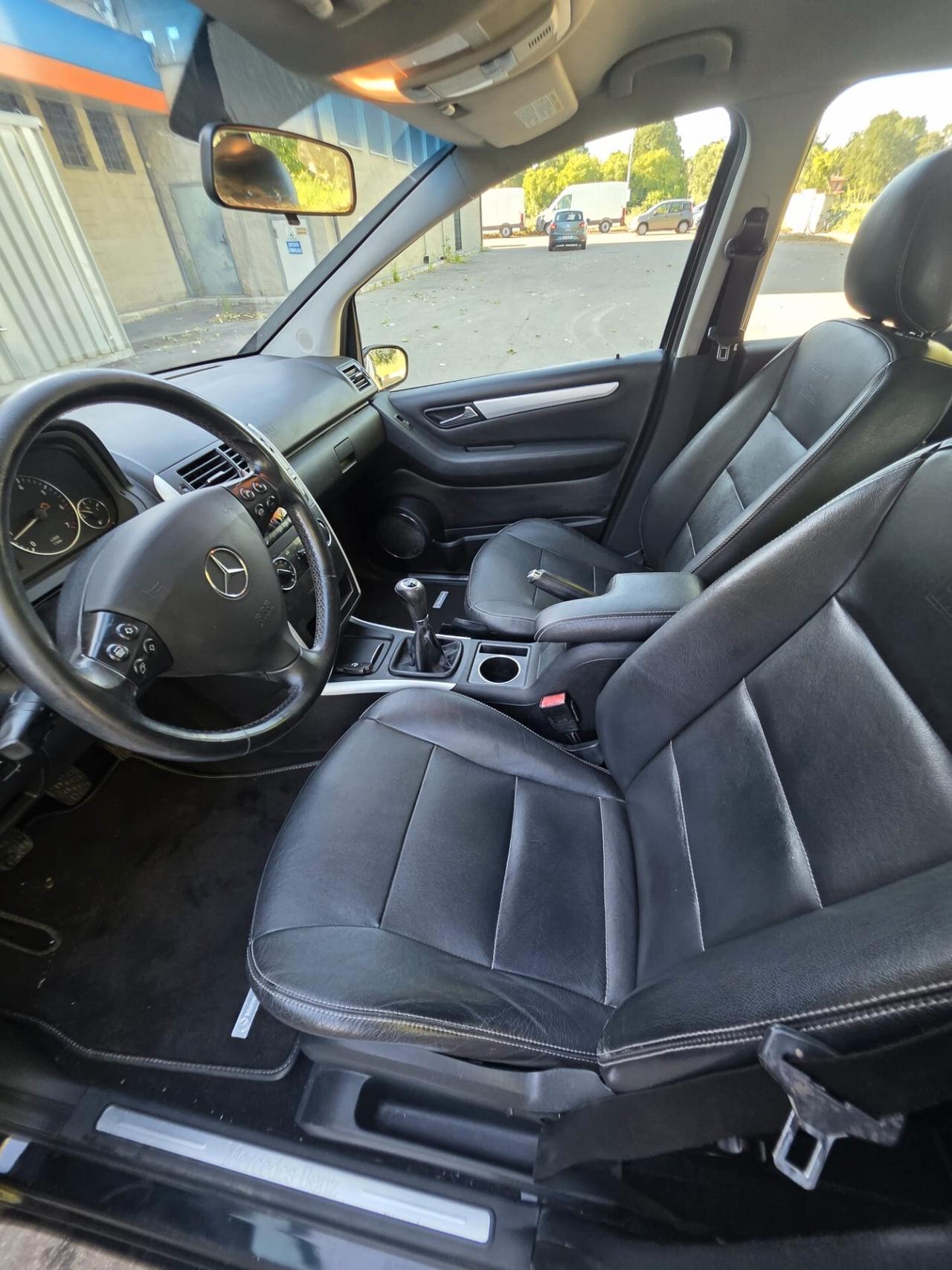Mercedes-benz A 150 Classic Basic