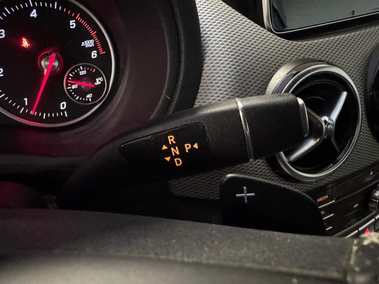 Mercedes-benz B 200 CDI 4Matic Automatic Sport