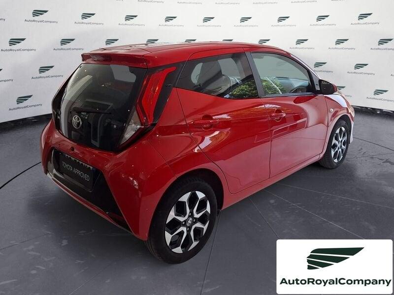 Toyota Aygo Aygo Connect 1.0 VVT-i 72 CV 5 porte x-play MMT