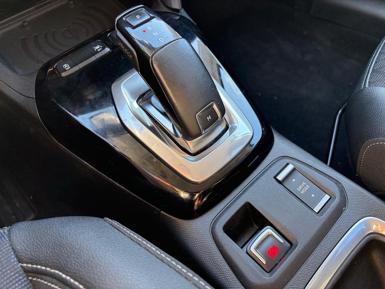 Opel Corsa 1.2 Edition Cambio automatico