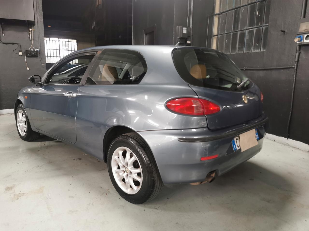 Alfa Romeo 147 1.6 3p. GARANZIA 12 MESI