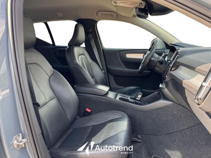 Volvo XC40 D3 150 CV Automatica NAVI LED Momentum