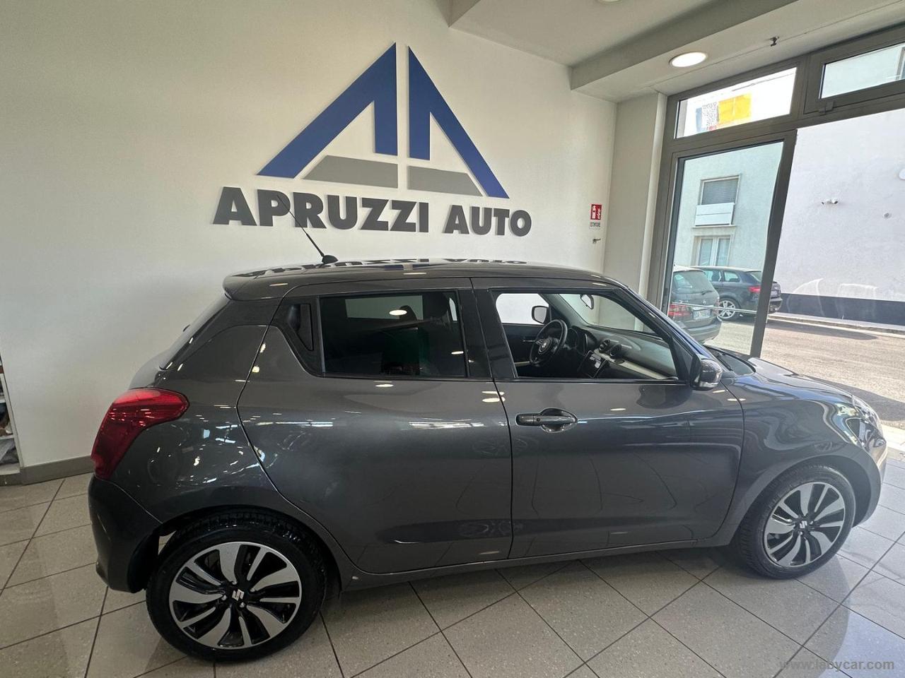 SUZUKI Swift 1.2 Hybrid Top