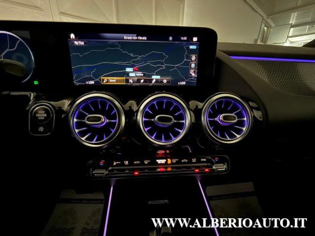 MERCEDES-BENZ GLA 200 d Automatic Sport