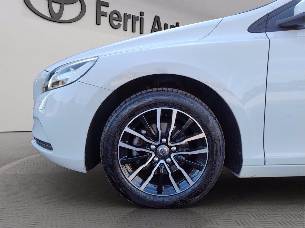 VOLVO V40 2.0 d2 plus del 2019