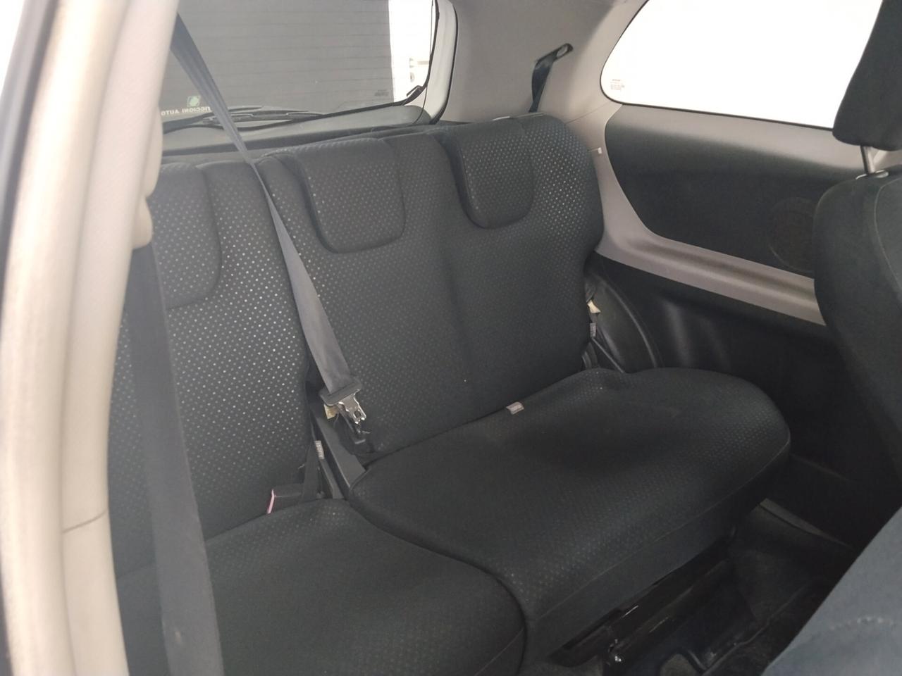Toyota Yaris 1.0 benzina 2010 CON GARANZIA