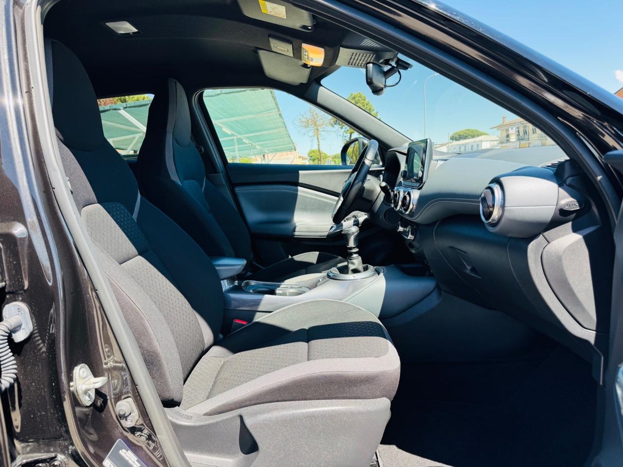Nissan Juke 1.0 DIG-T 114 CV N-Connecta