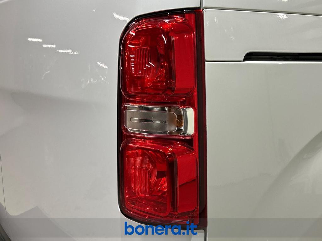 Toyota Proace 1.5d 120cv S&S 10q 4p Medium E6d