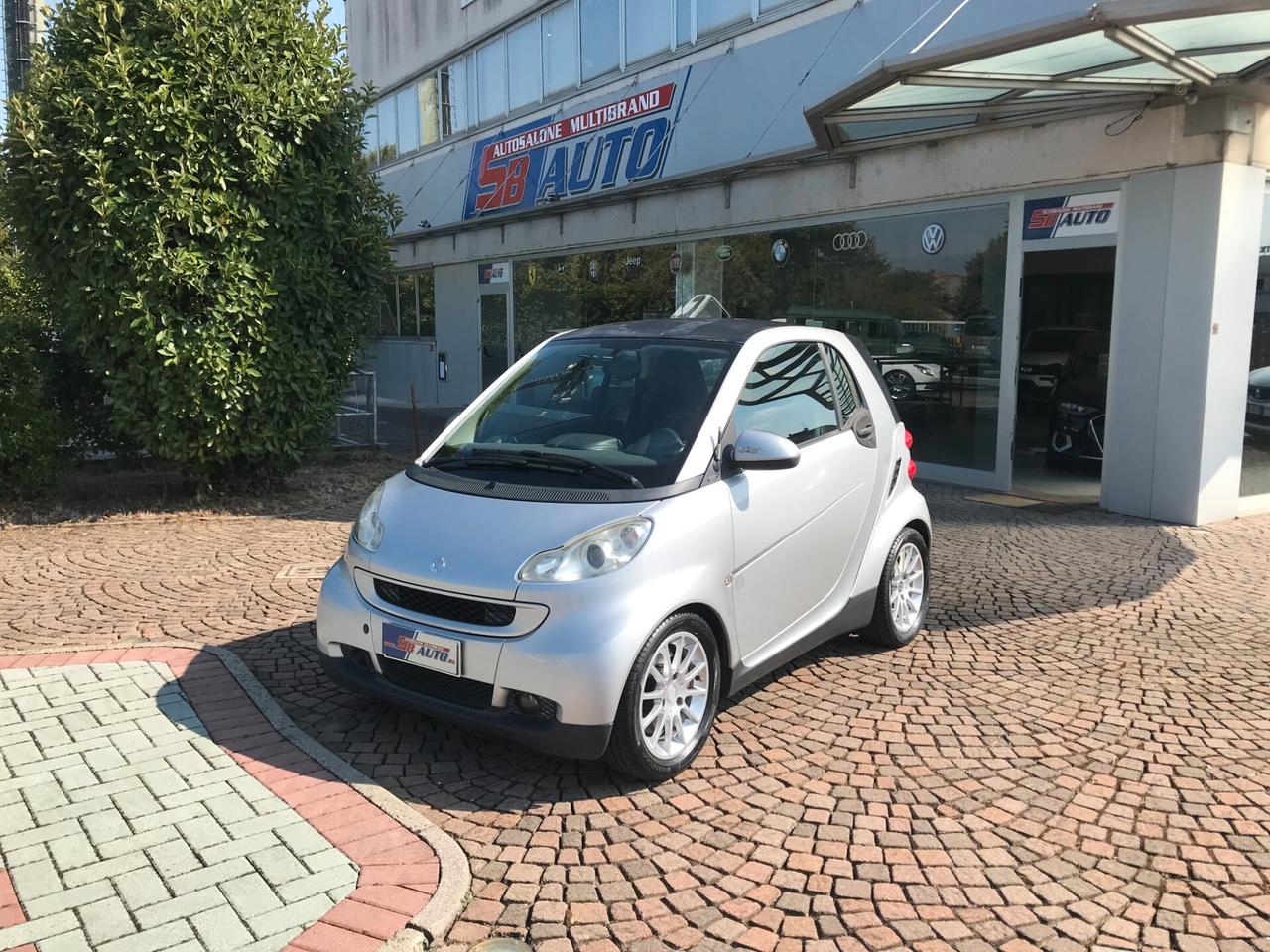 Smart ForTwo 800 33 kW coupé passion cdi ( MOTORE RIFATTO )